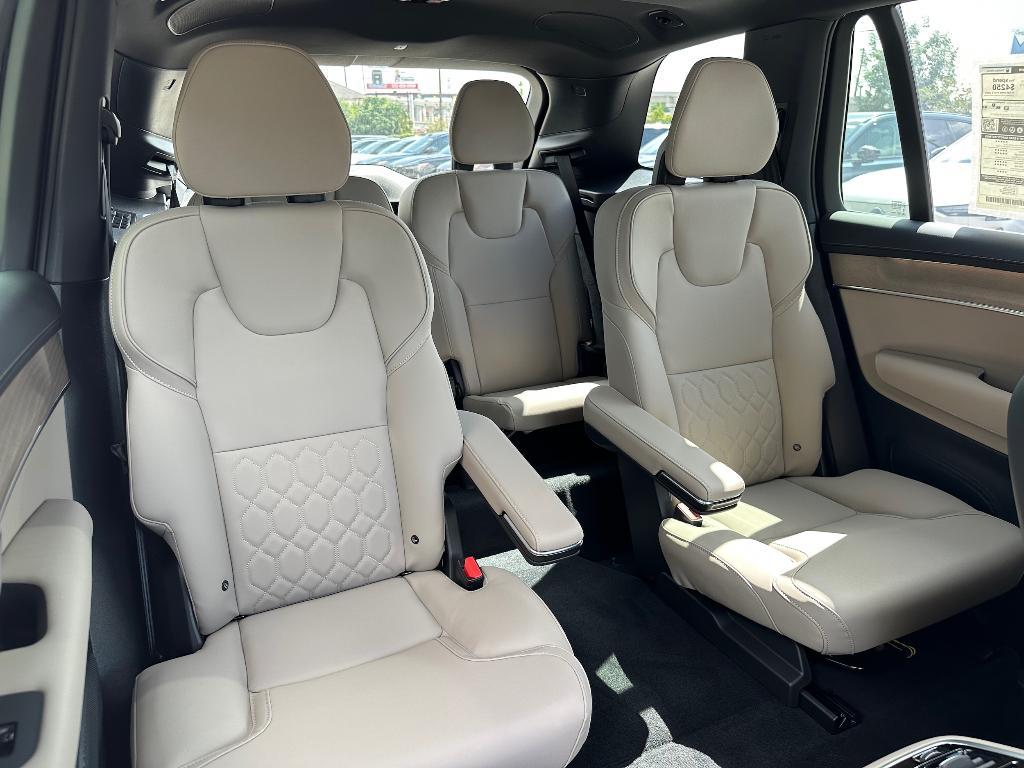 new 2025 Volvo XC90 car, priced at $70,805