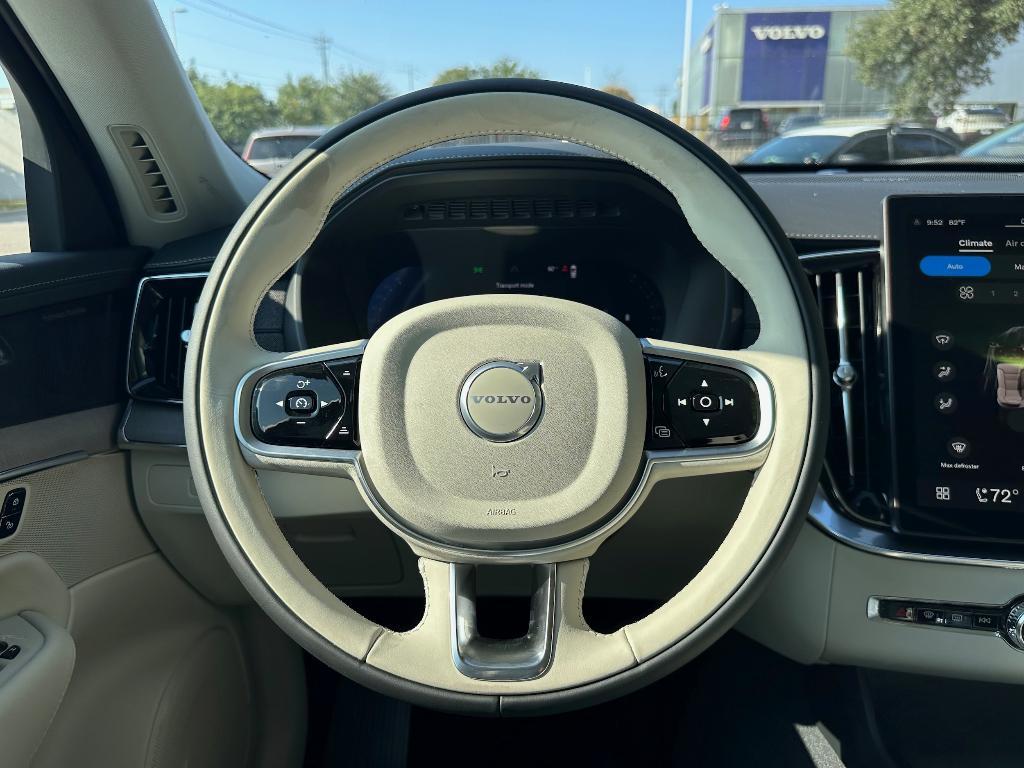 new 2026 Volvo XC90 car, priced at $75,155