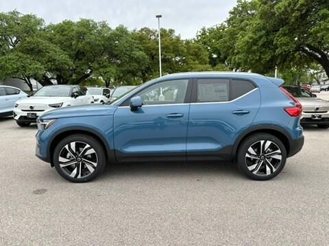 new 2024 Volvo XC40 car, priced at $51,425