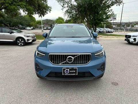 new 2024 Volvo XC40 car, priced at $51,425