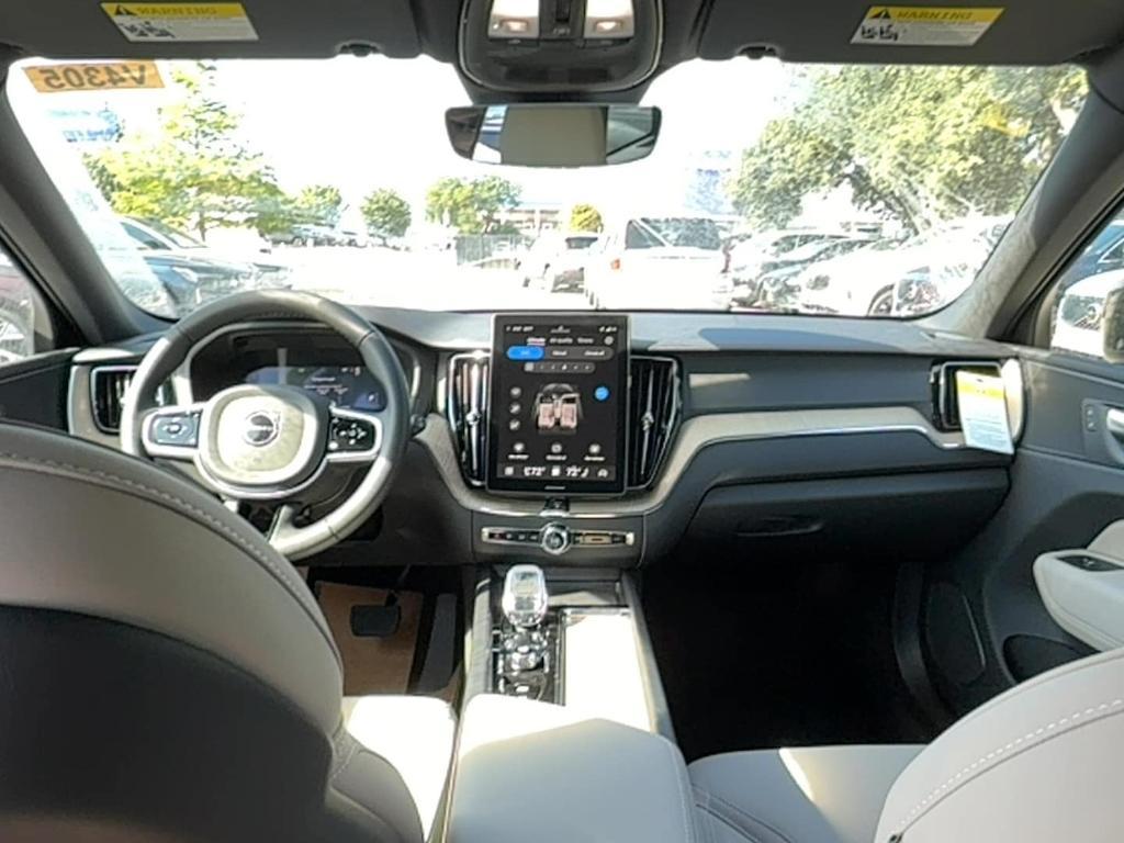 new 2026 Volvo XC60 car, priced at $57,985