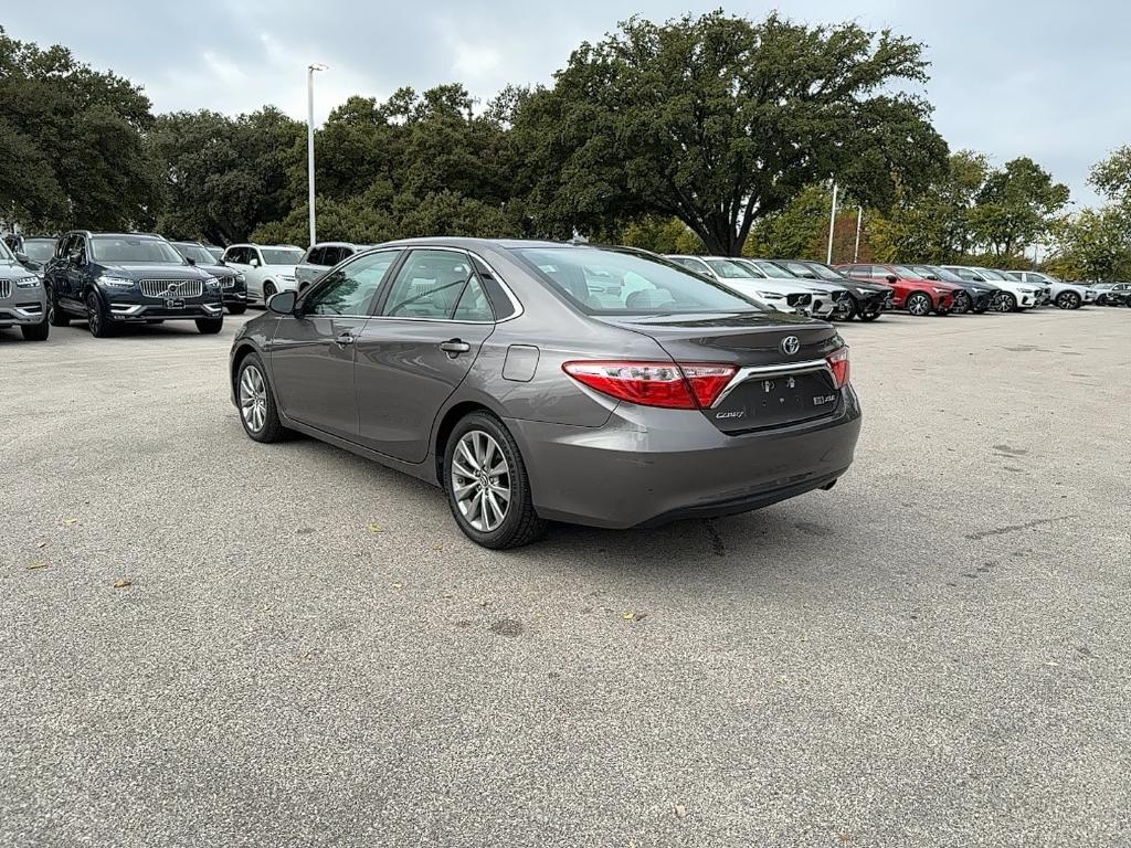 used 2015 Toyota Camry Hybrid car, priced at $16,995