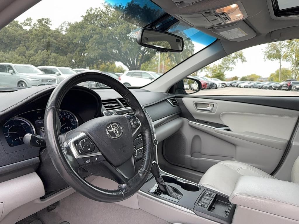 used 2015 Toyota Camry Hybrid car, priced at $16,995