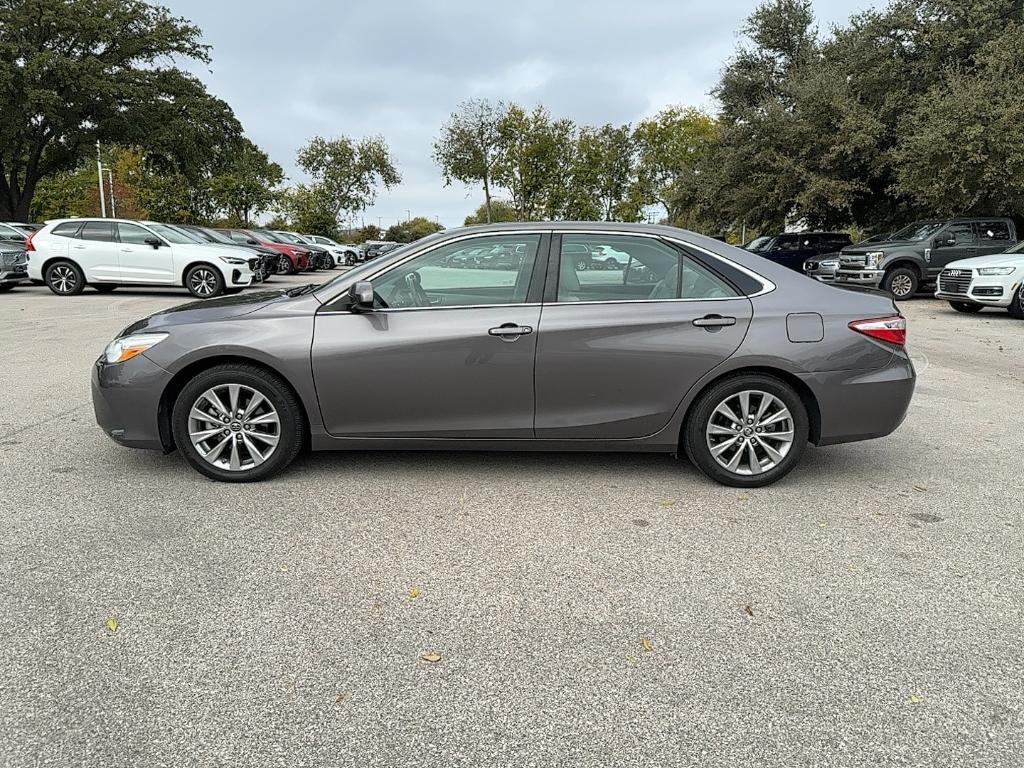 used 2015 Toyota Camry Hybrid car, priced at $16,995