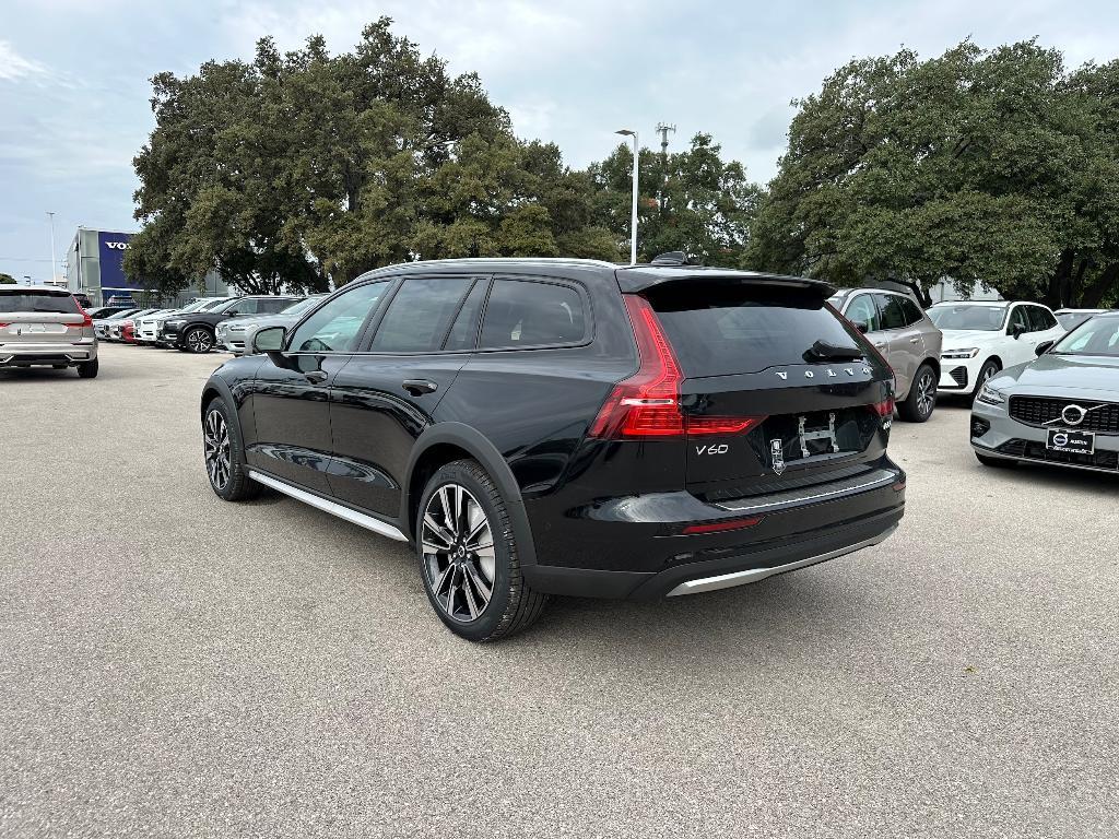 new 2025 Volvo V60 Cross Country car, priced at $58,525