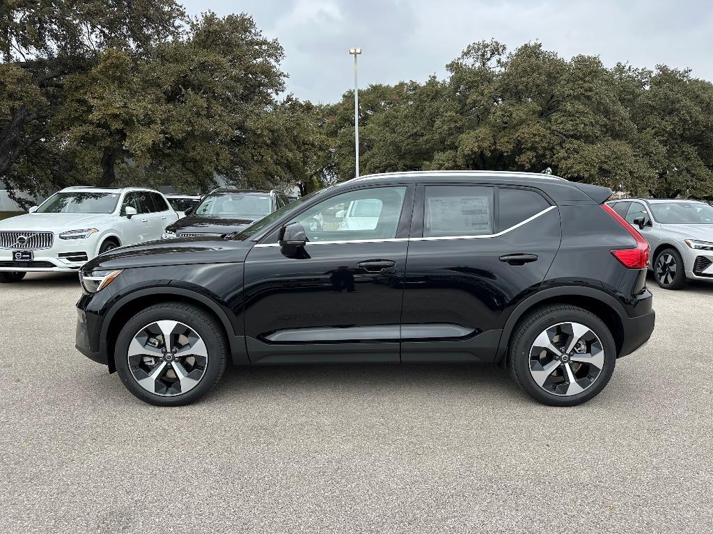 new 2025 Volvo XC40 car, priced at $48,315