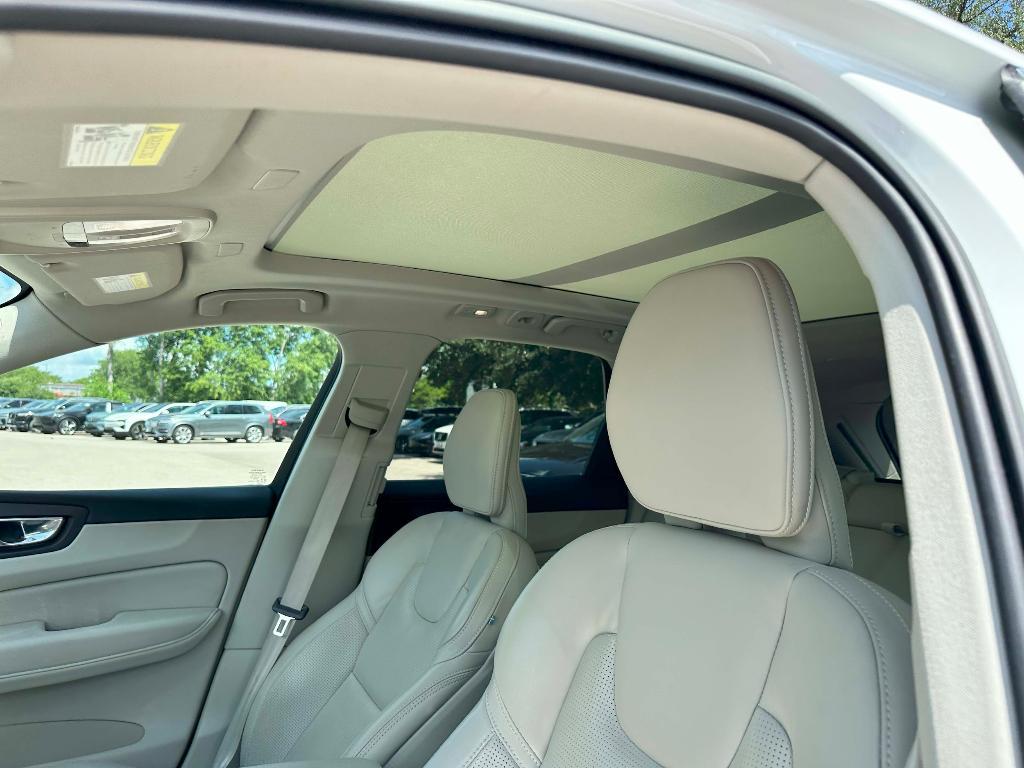 used 2022 Volvo XC60 car, priced at $44,995