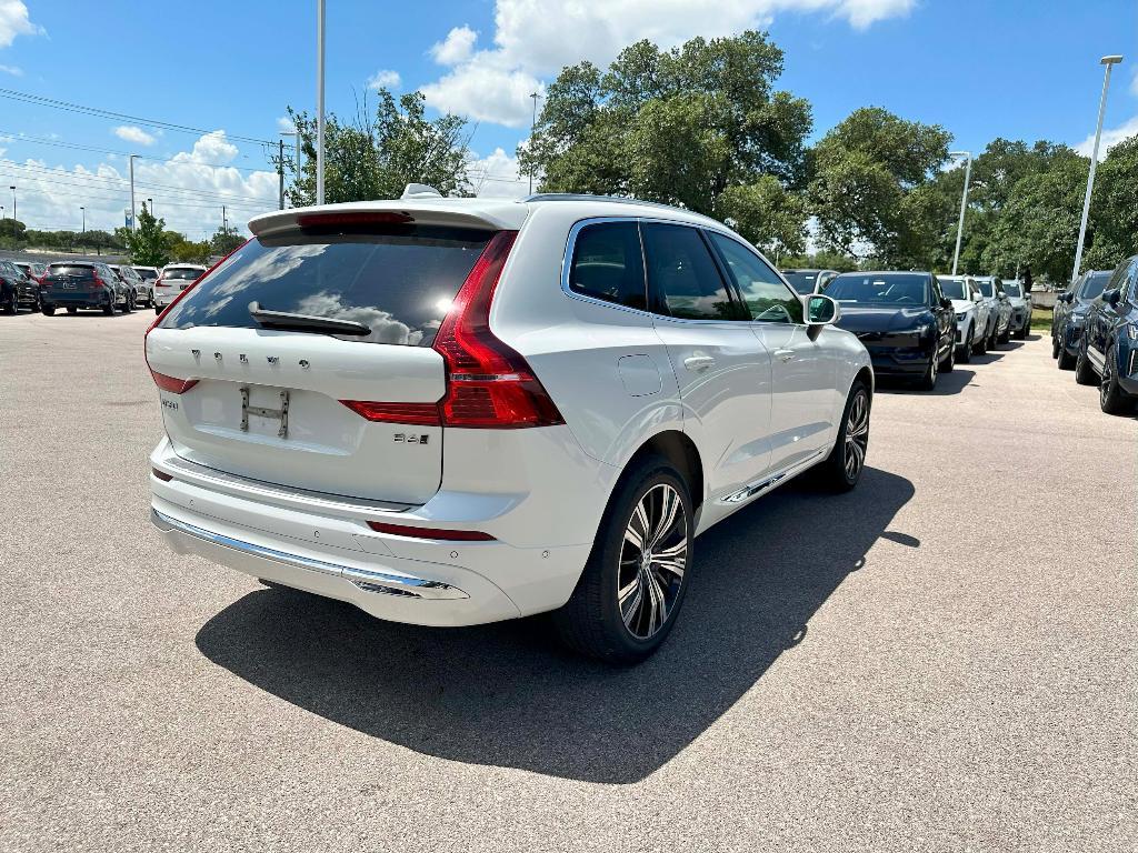 used 2022 Volvo XC60 car, priced at $44,995