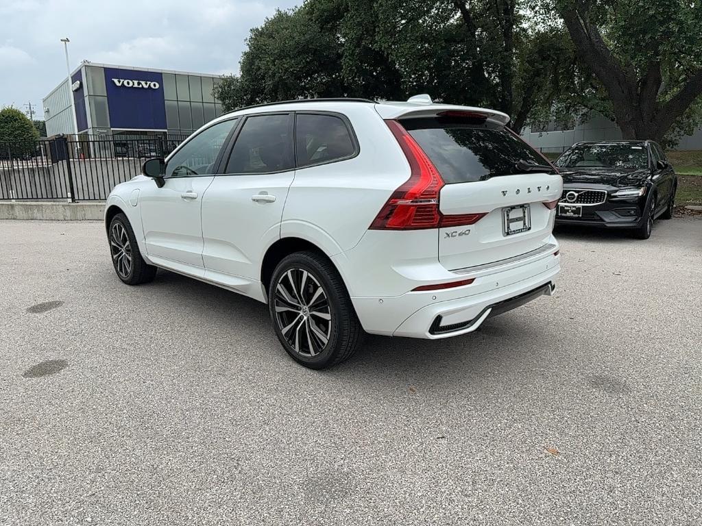used 2023 Volvo XC60 Recharge Plug-In Hybrid car, priced at $45,995