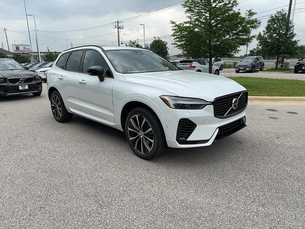 used 2023 Volvo XC60 Recharge Plug-In Hybrid car, priced at $45,995