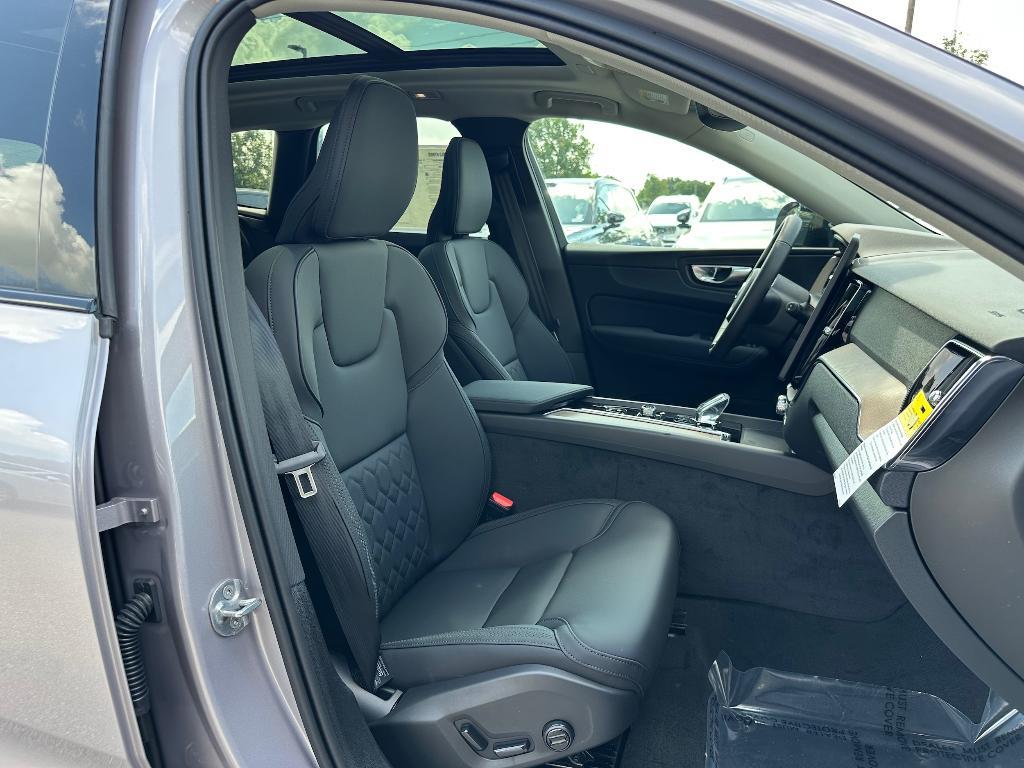 new 2026 Volvo XC60 car, priced at $51,795
