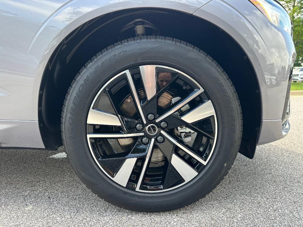 new 2026 Volvo XC60 car, priced at $51,795