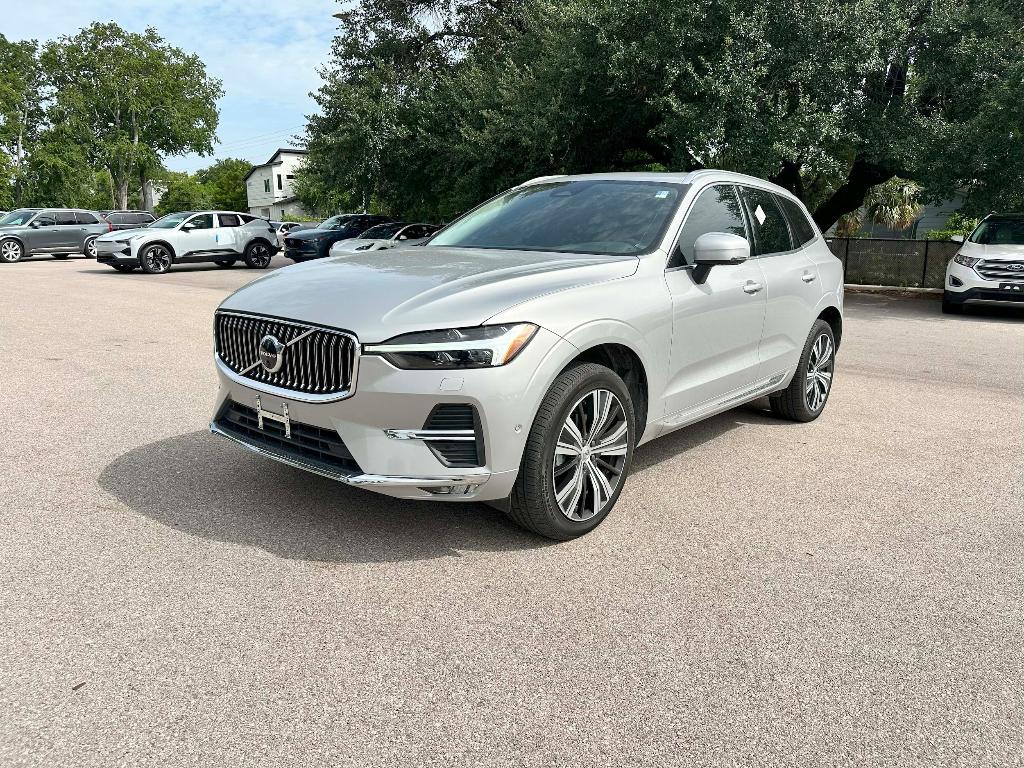 used 2023 Volvo XC60 car, priced at $36,995