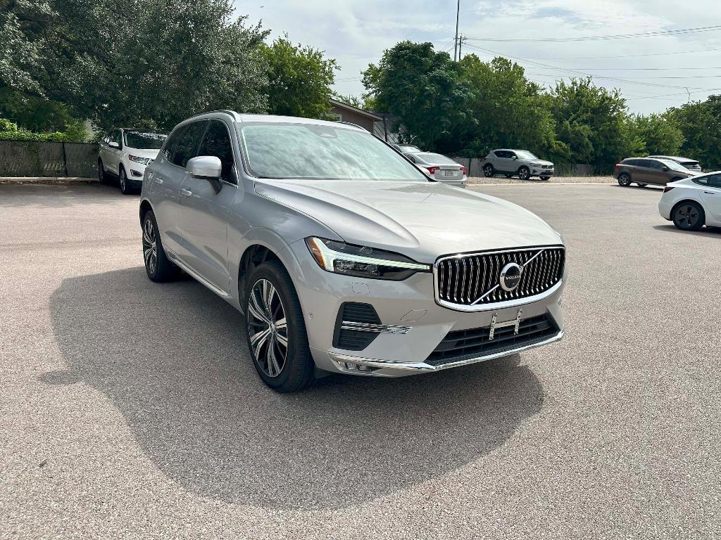 used 2023 Volvo XC60 car, priced at $36,995