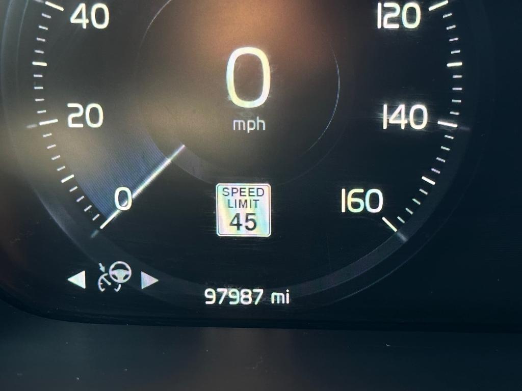 used 2020 Volvo XC90 car, priced at $19,995