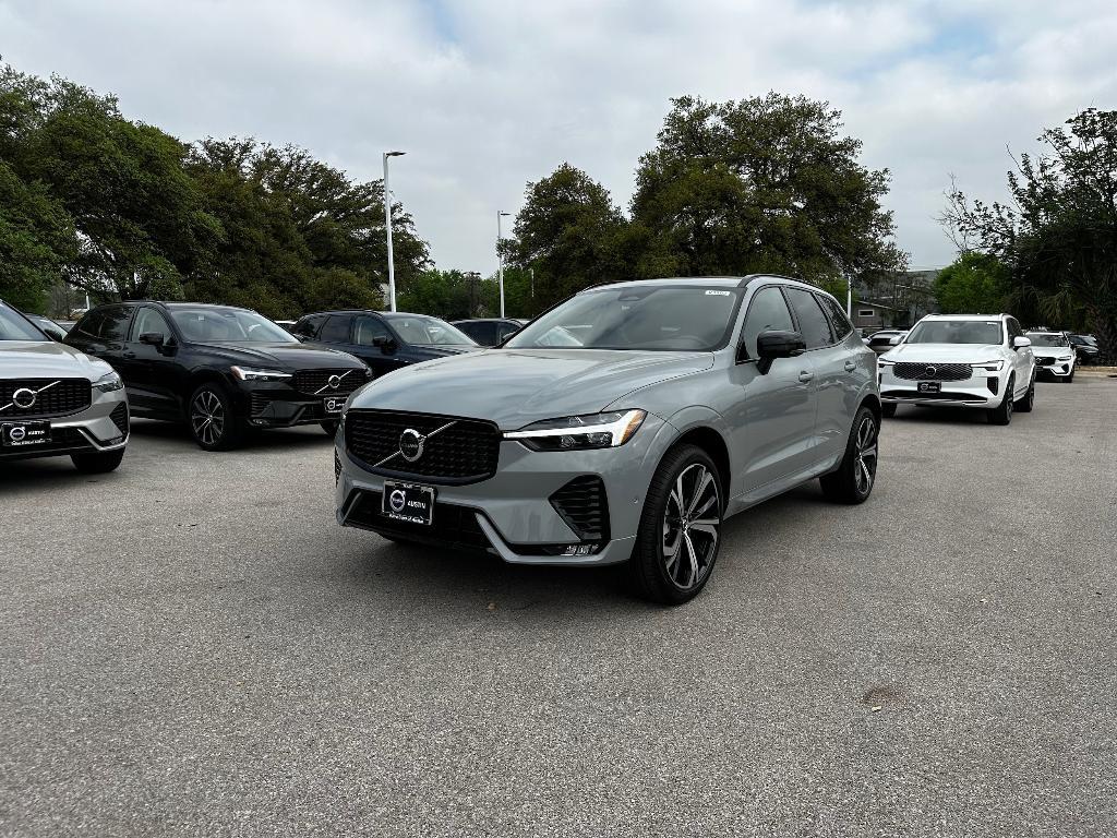 new 2025 Volvo XC60 car, priced at $59,485