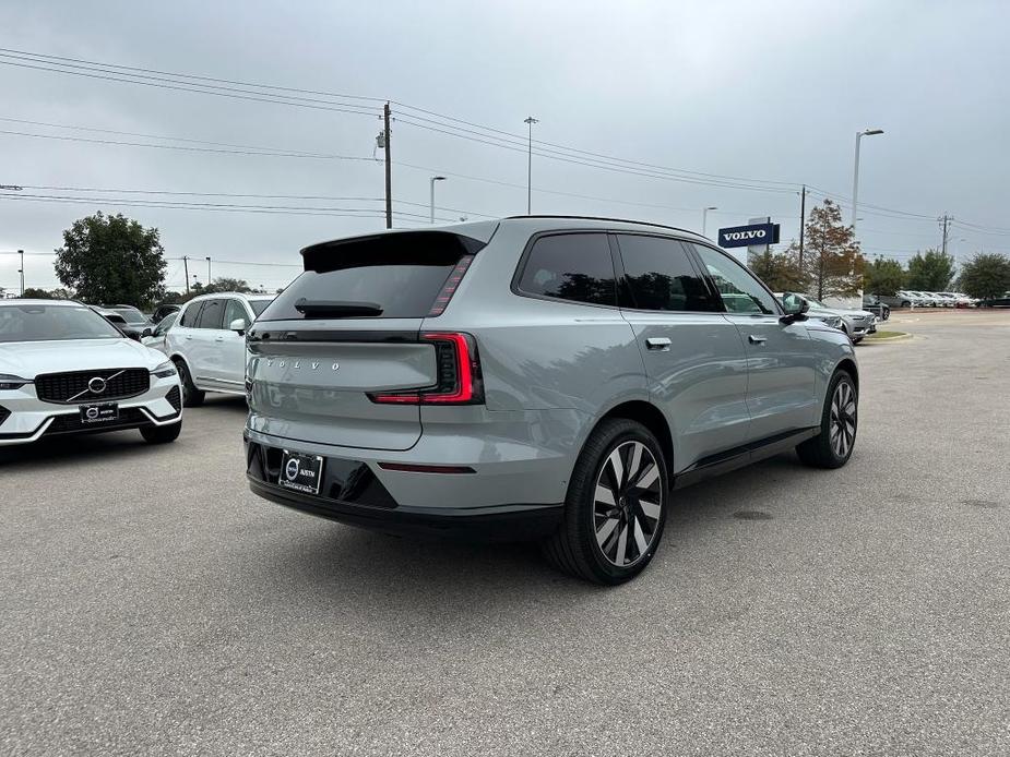 new 2025 Volvo EX90 car, priced at $85,640