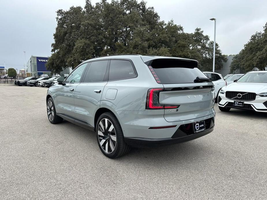 new 2025 Volvo EX90 car, priced at $85,640