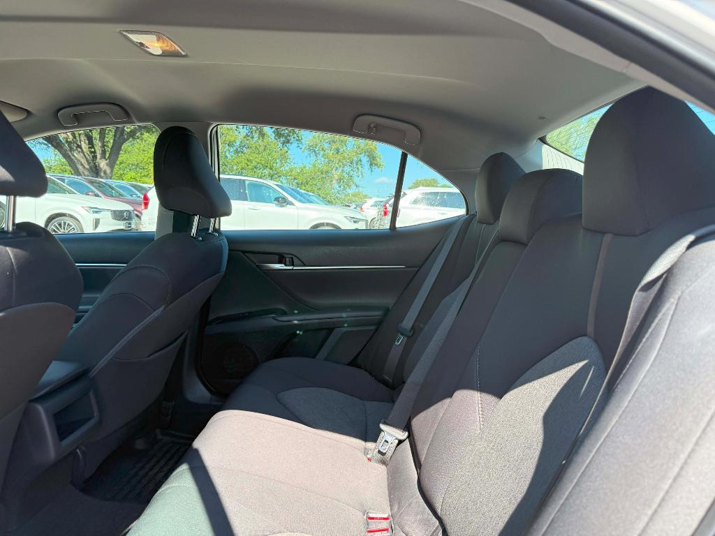 used 2018 Toyota Camry Hybrid car, priced at $16,995