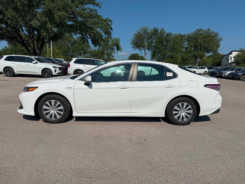 used 2018 Toyota Camry Hybrid car, priced at $16,995