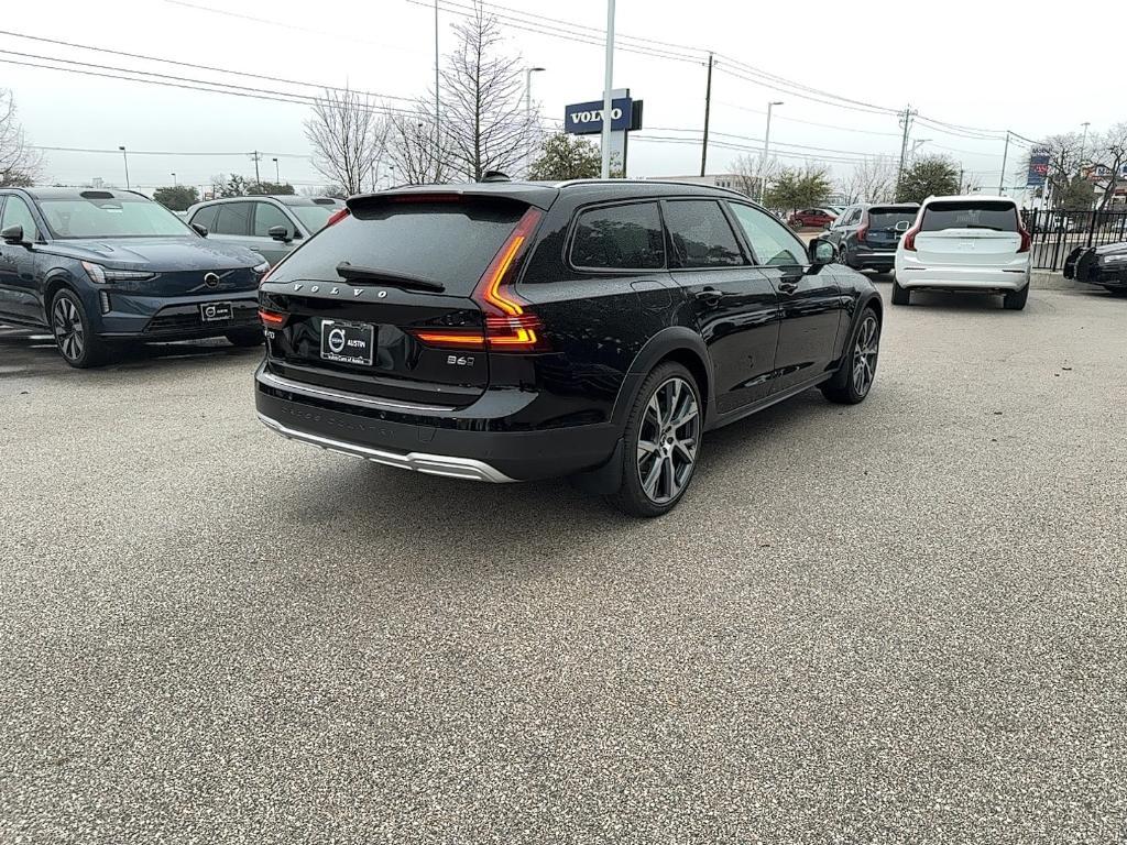 new 2025 Volvo V90 Cross Country car, priced at $69,095