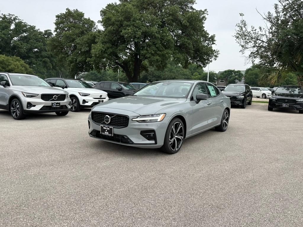 new 2024 Volvo S60 car, priced at $46,745