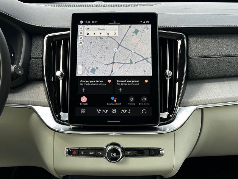 new 2025 Volvo XC90 Plug-In Hybrid car, priced at $82,405