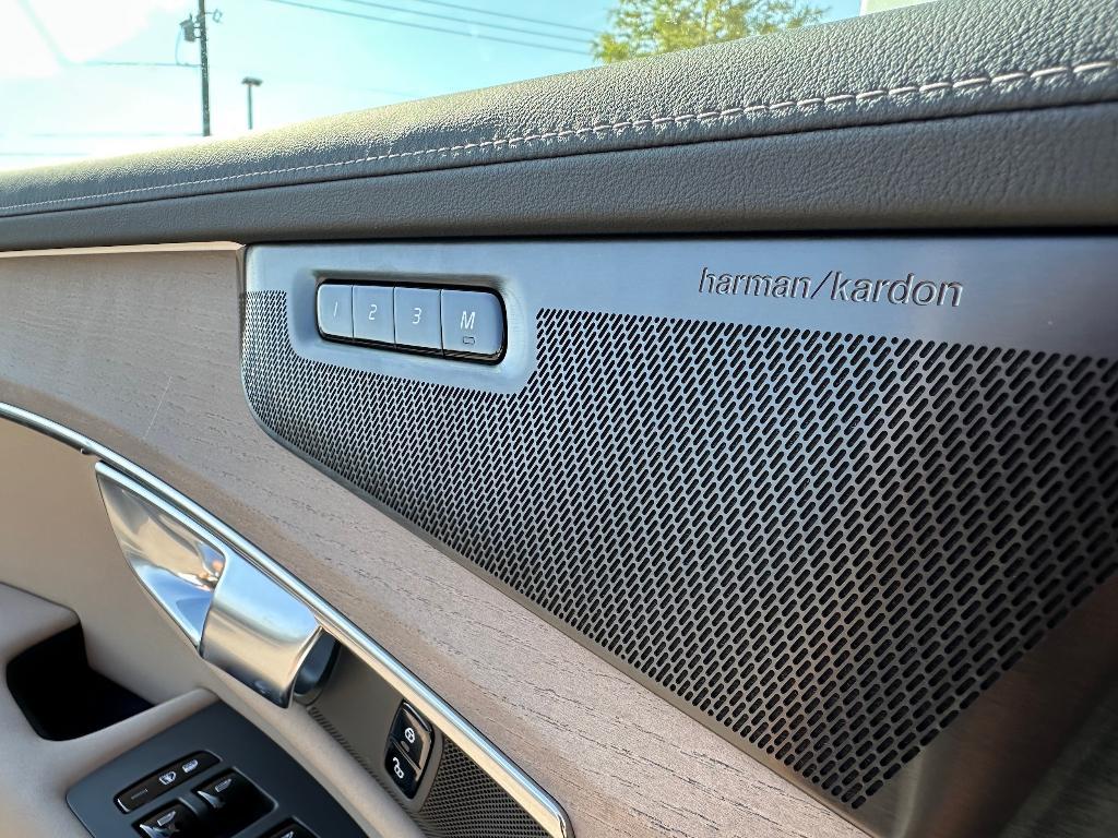 new 2026 Volvo XC90 Plug-In Hybrid car, priced at $81,455