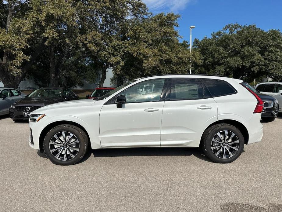 new 2025 Volvo XC60 car, priced at $49,935