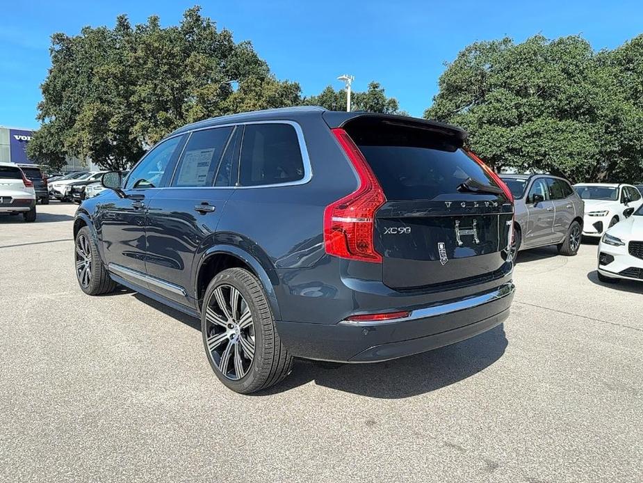 new 2025 Volvo XC90 Plug-In Hybrid car, priced at $75,225