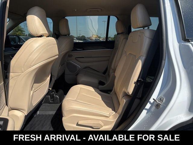 used 2021 Jeep Grand Cherokee L car, priced at $32,998