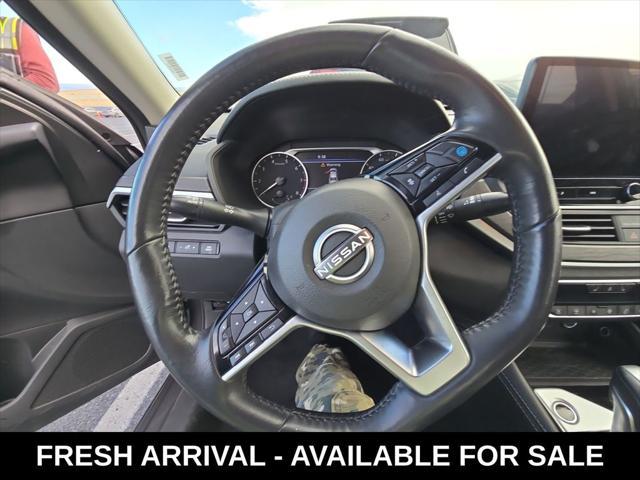 used 2023 Nissan Altima car, priced at $24,998