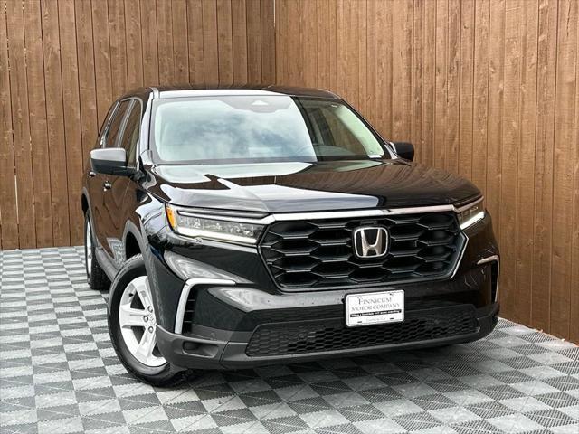 used 2024 Honda Pilot car, priced at $35,998