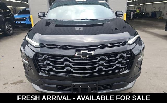 used 2025 Chevrolet Equinox car, priced at $32,998