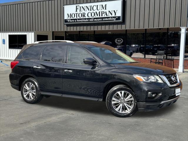 used 2019 Nissan Pathfinder car, priced at $16,998