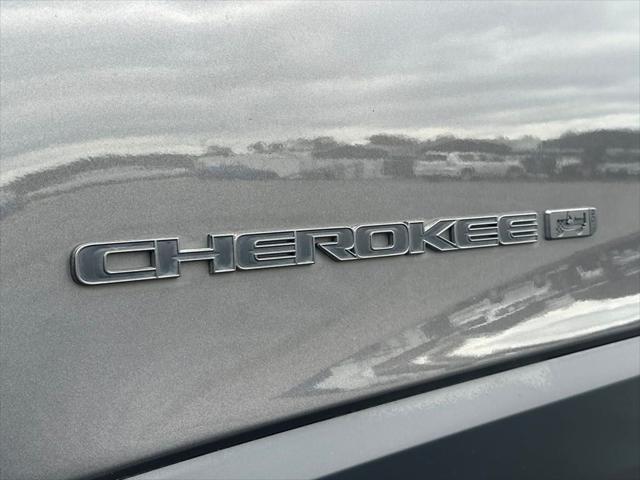 used 2021 Jeep Cherokee car, priced at $19,198