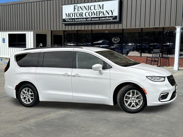 used 2022 Chrysler Pacifica car, priced at $27,198