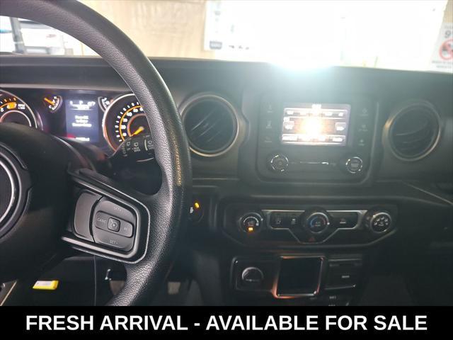 used 2021 Jeep Wrangler Unlimited car, priced at $31,998