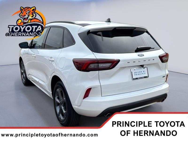used 2023 Ford Escape car, priced at $26,246