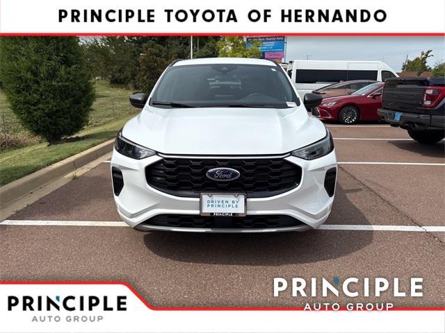 used 2023 Ford Escape car, priced at $28,700