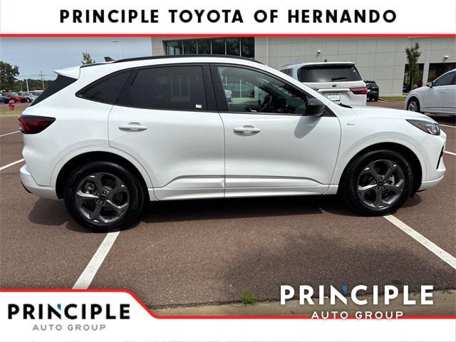 used 2023 Ford Escape car, priced at $28,700