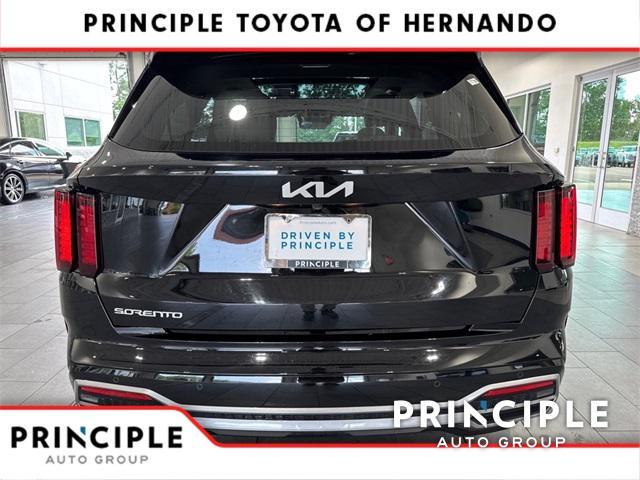 used 2023 Kia Sorento car, priced at $27,000