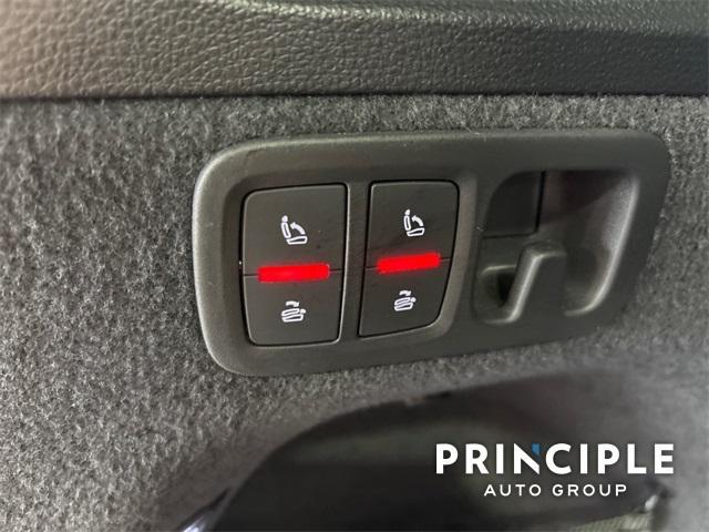 used 2023 Audi Q7 car, priced at $35,105