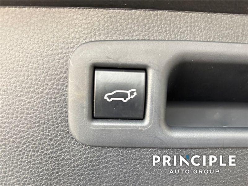 used 2023 Toyota Highlander car, priced at $36,175