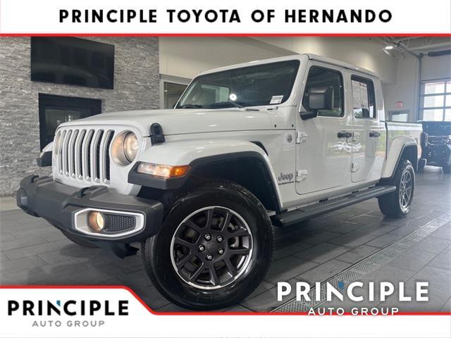 used 2023 Jeep Gladiator car, priced at $33,660