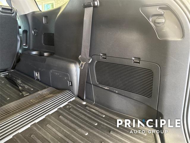 used 2024 Toyota Highlander car, priced at $43,900