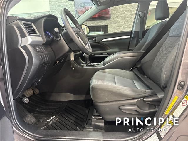 used 2019 Toyota Highlander car, priced at $22,000