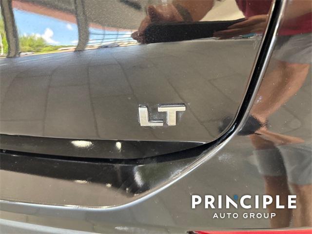 used 2022 Chevrolet Equinox car, priced at $23,712