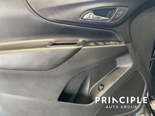 used 2022 Chevrolet Equinox car, priced at $23,712
