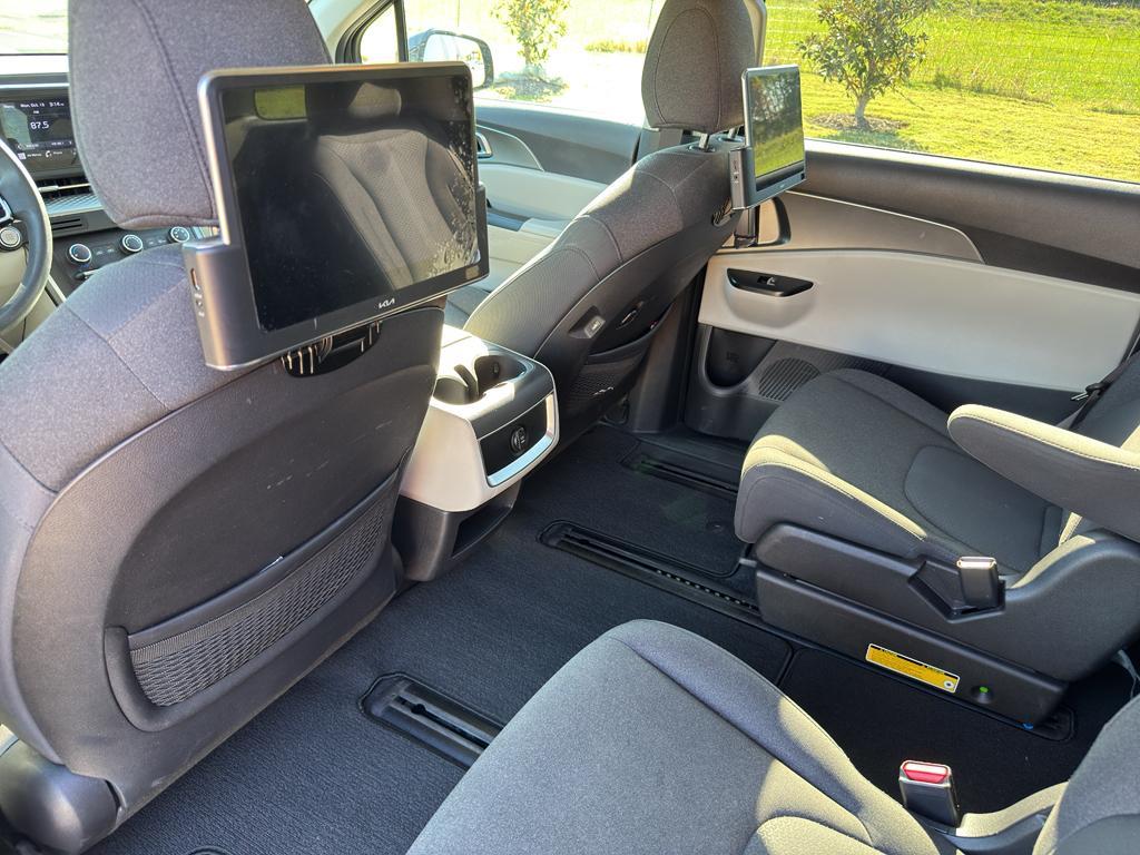 used 2022 Kia Carnival car, priced at $19,350